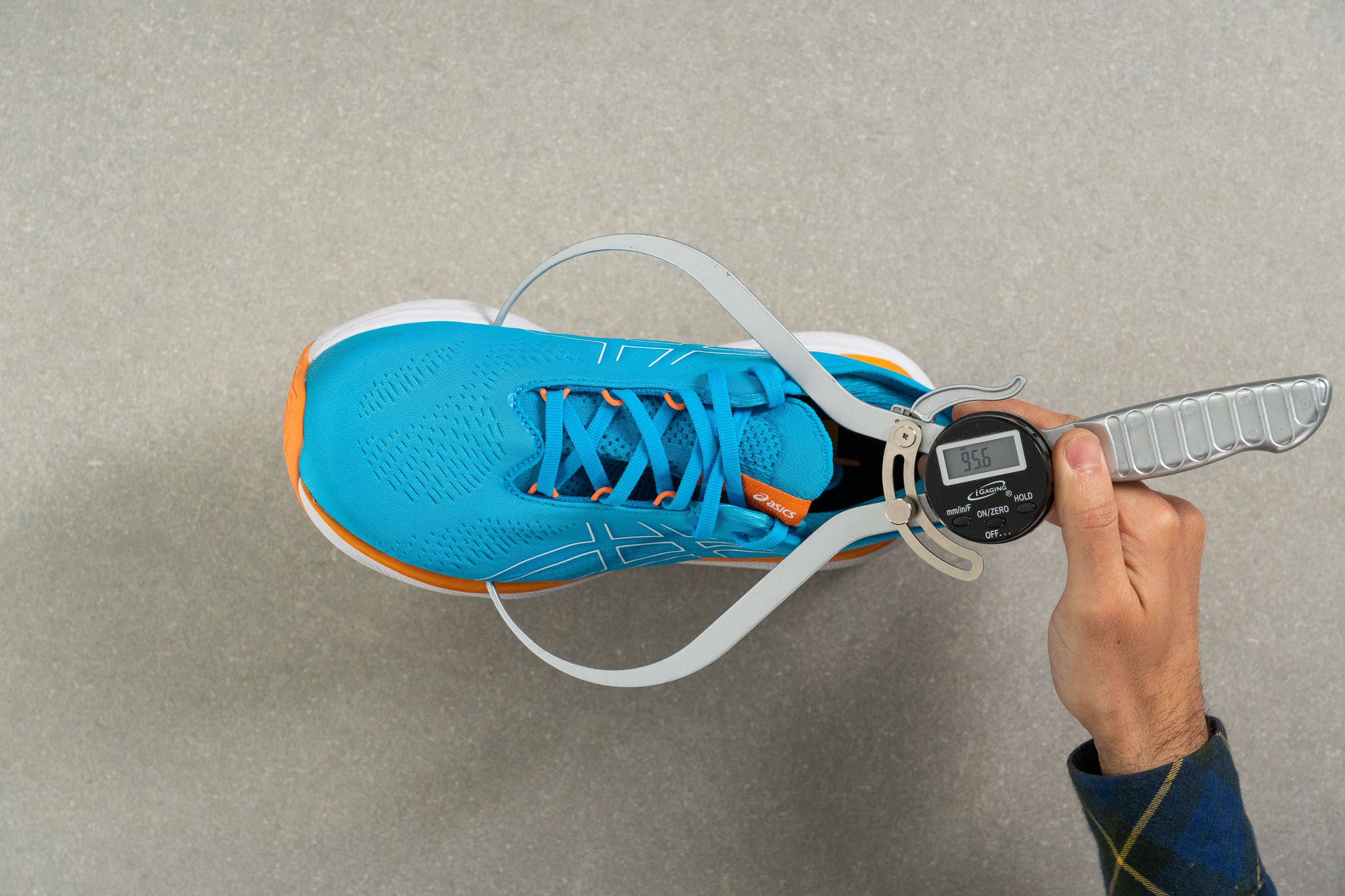 Cut in half: ASICS Gel Nimbus 25 Review (2023)