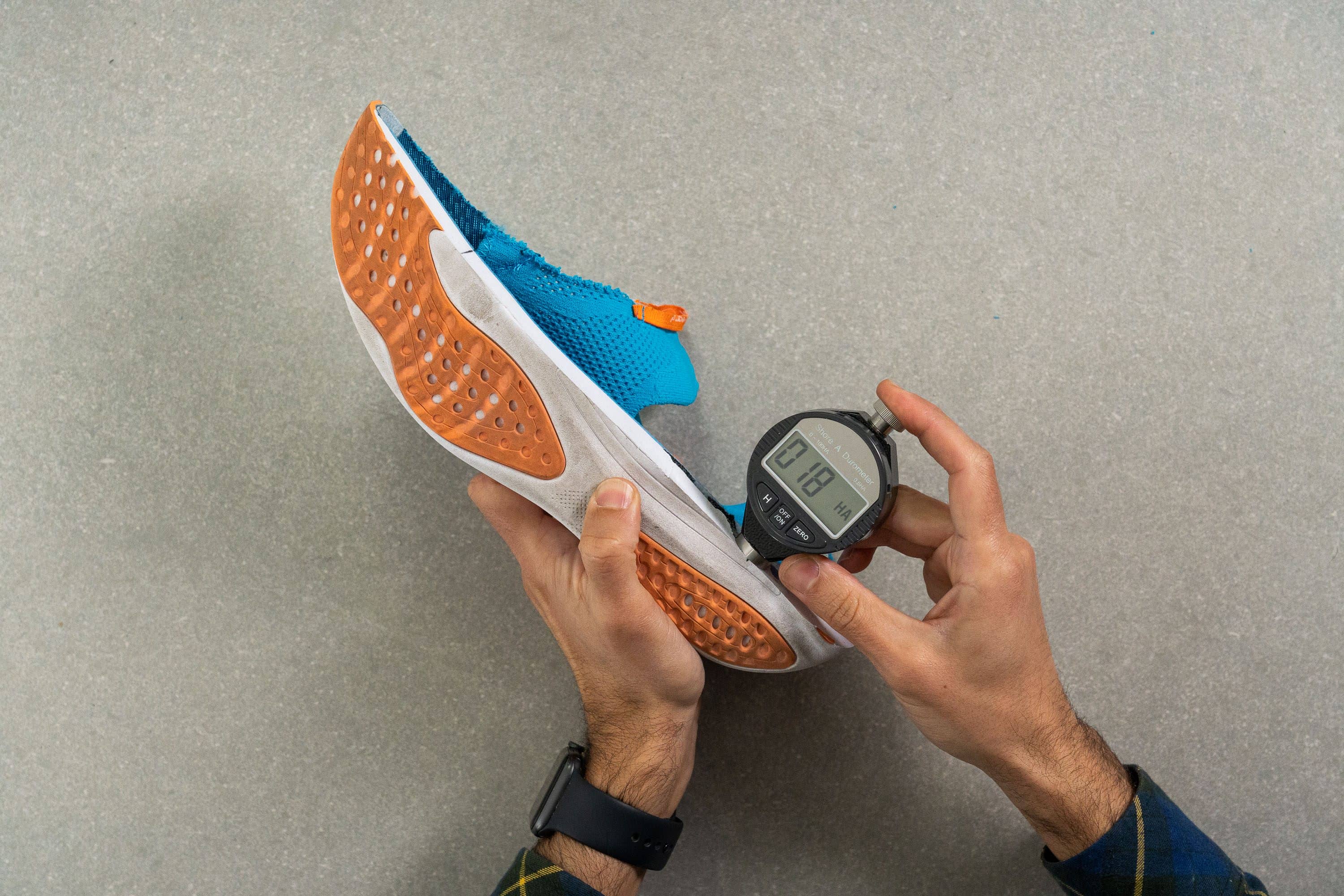 Cut in half: ASICS Gel Nimbus 25 Review (2023)