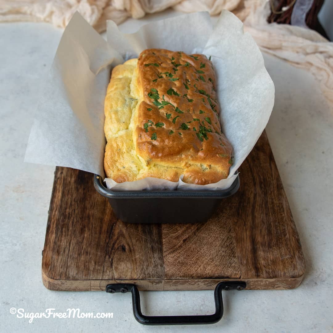 High Protein Keto Garlic Herb Cottage Cheese Bread