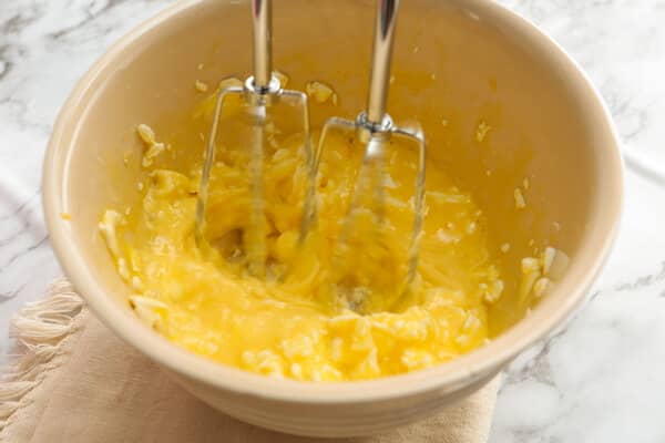 Keto Cloud Bread Recipe (Oopsie Bread) [Only 2 Ingredients]