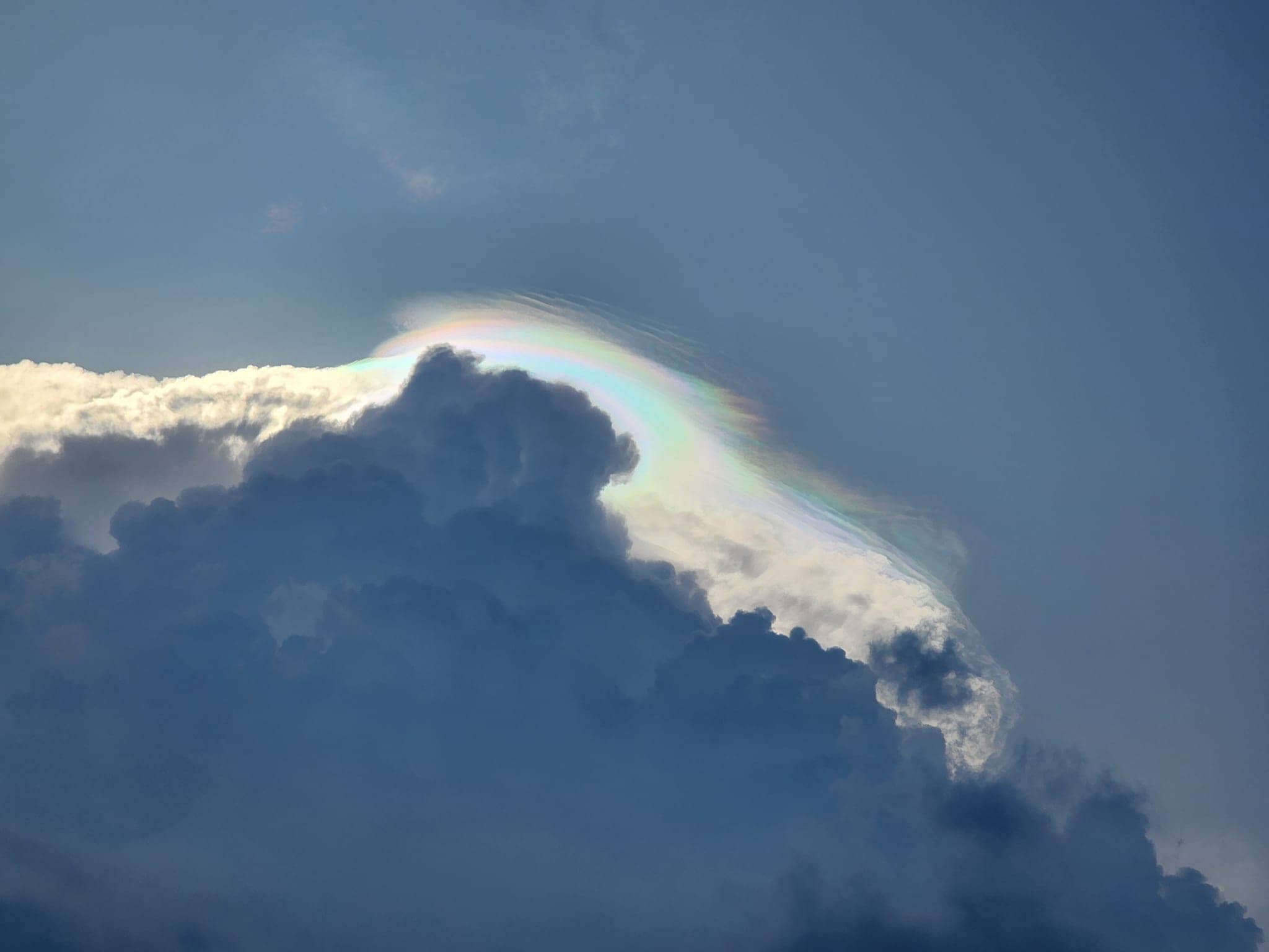 Phenomenal iridescent clouds spotted around S'pore on May 24
