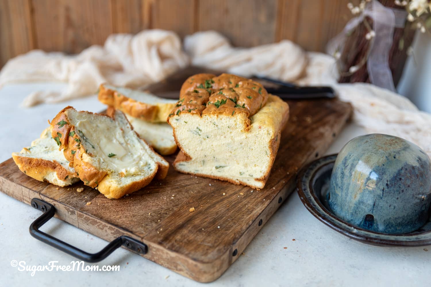High Protein Keto Garlic Herb Cottage Cheese Bread