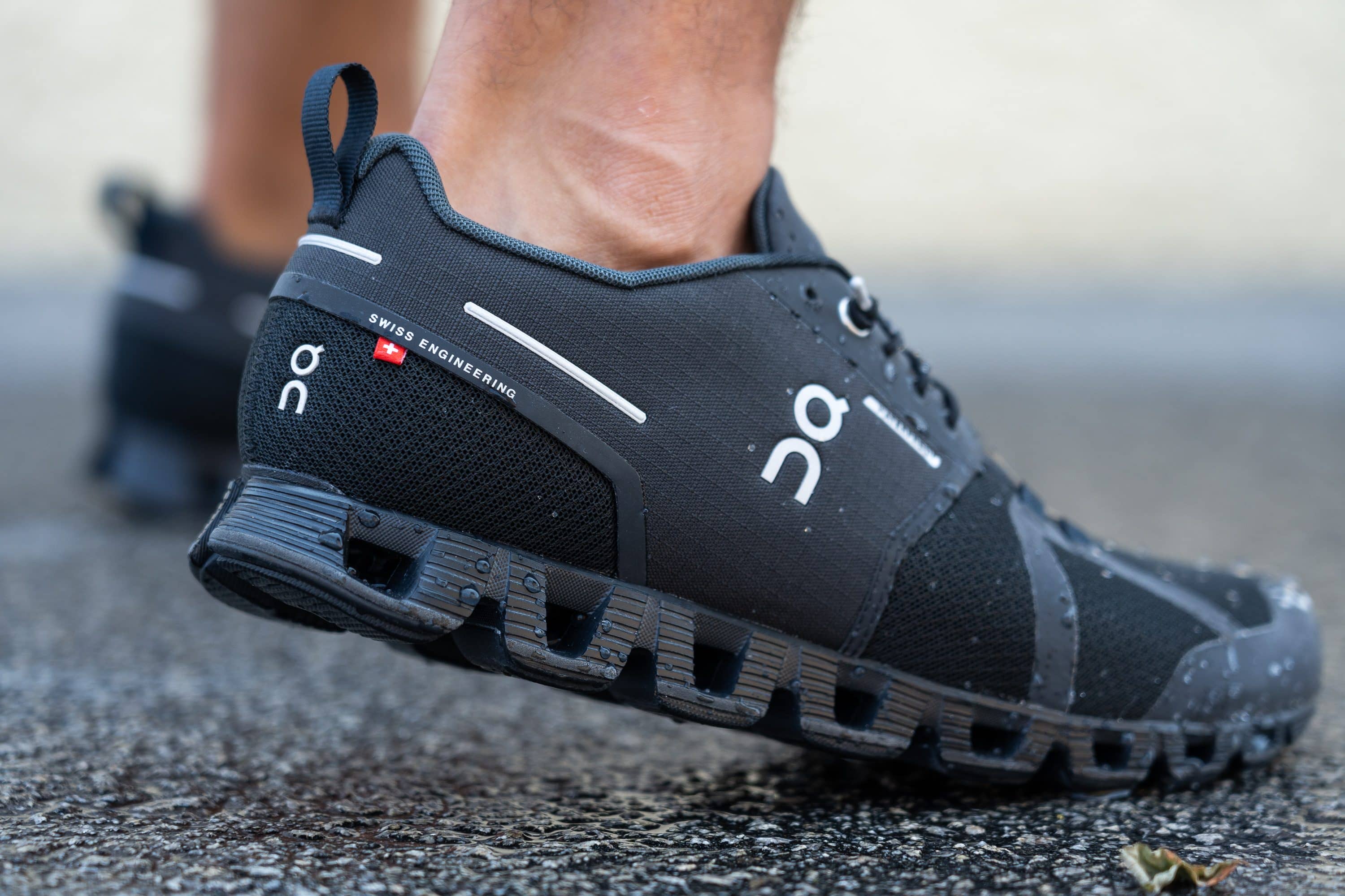 Cut in half: On Cloud Waterproof Review (2023)