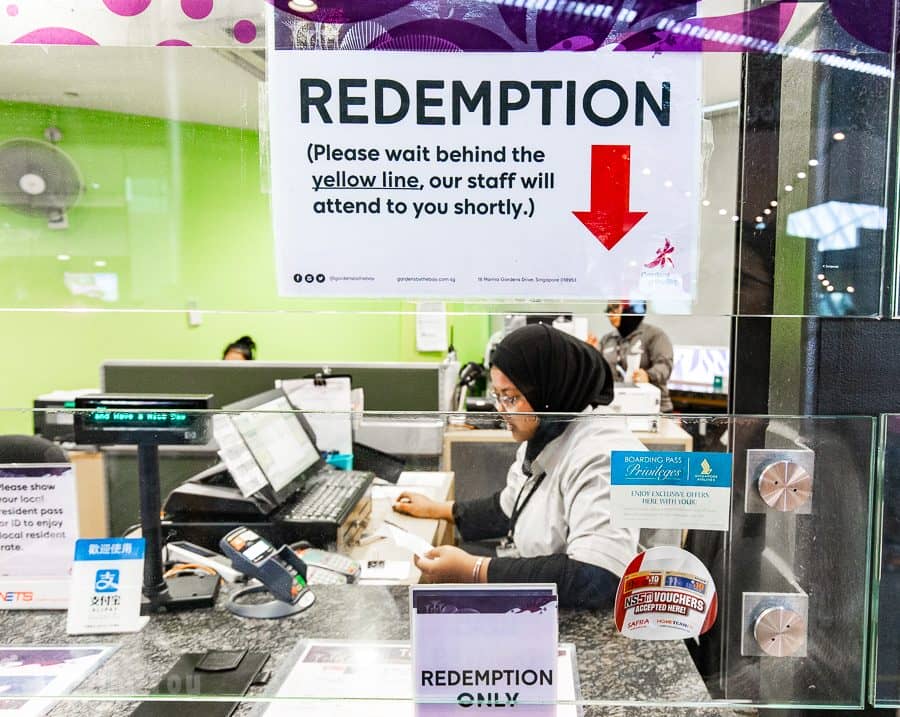 【新加坡濱海灣花園景點】天空樹、空中步道、花穹、霧林溫室怎麼玩（含門票與交通攻略）