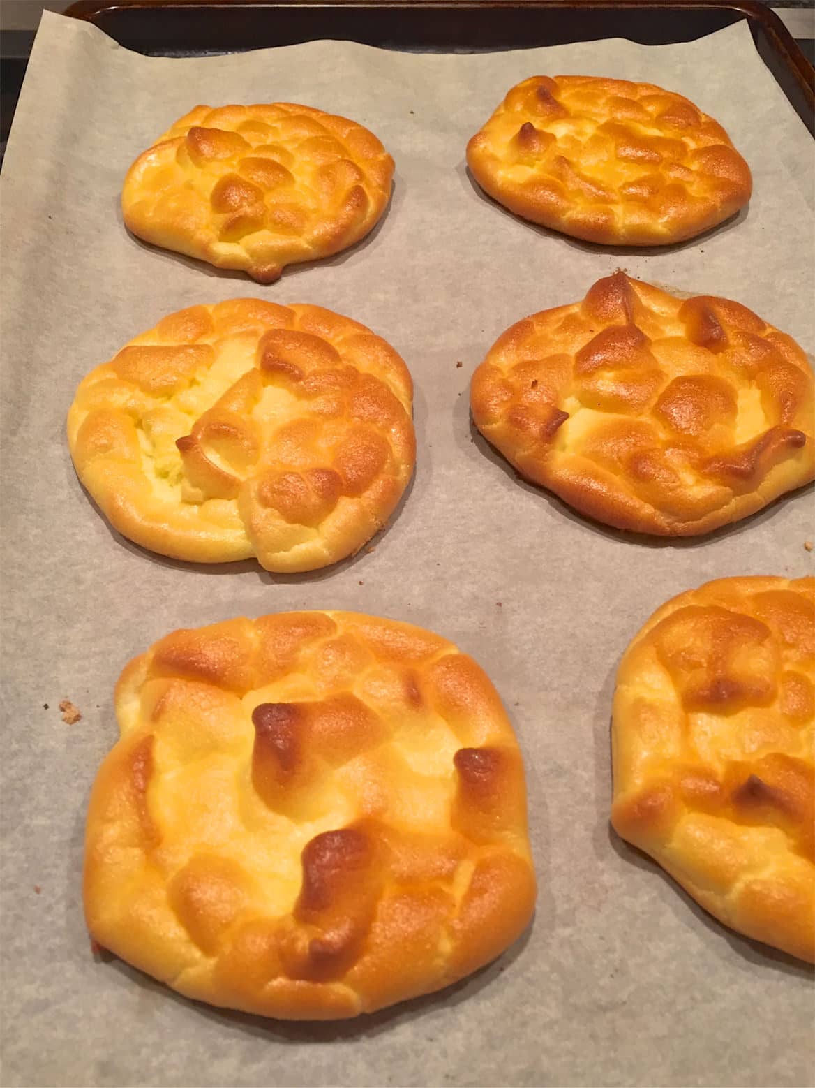 4-Ingredient Low-Carb Cloud Bread