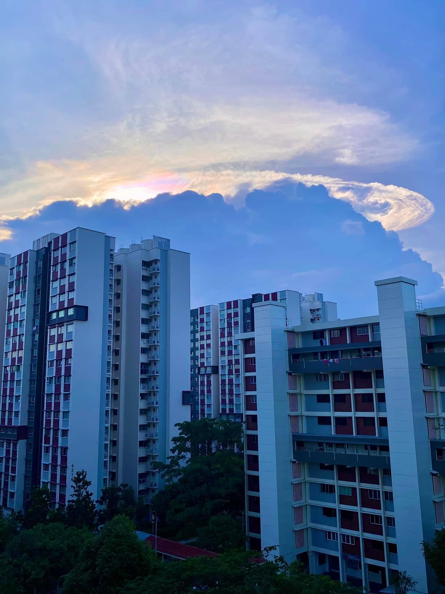 Phenomenal iridescent clouds spotted around S'pore on May 24
