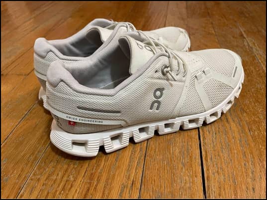 On Cloud X vs On Cloud 5: Which is the Fluffiest Cloud?