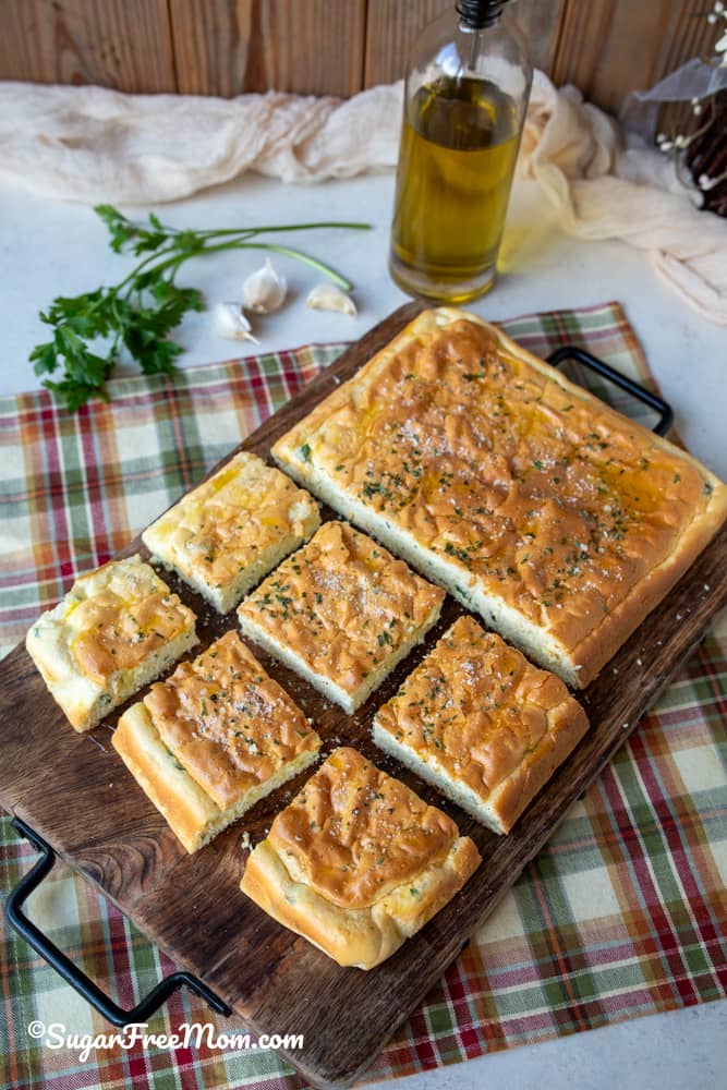 High Protein Keto Garlic Herb Cottage Cheese Bread