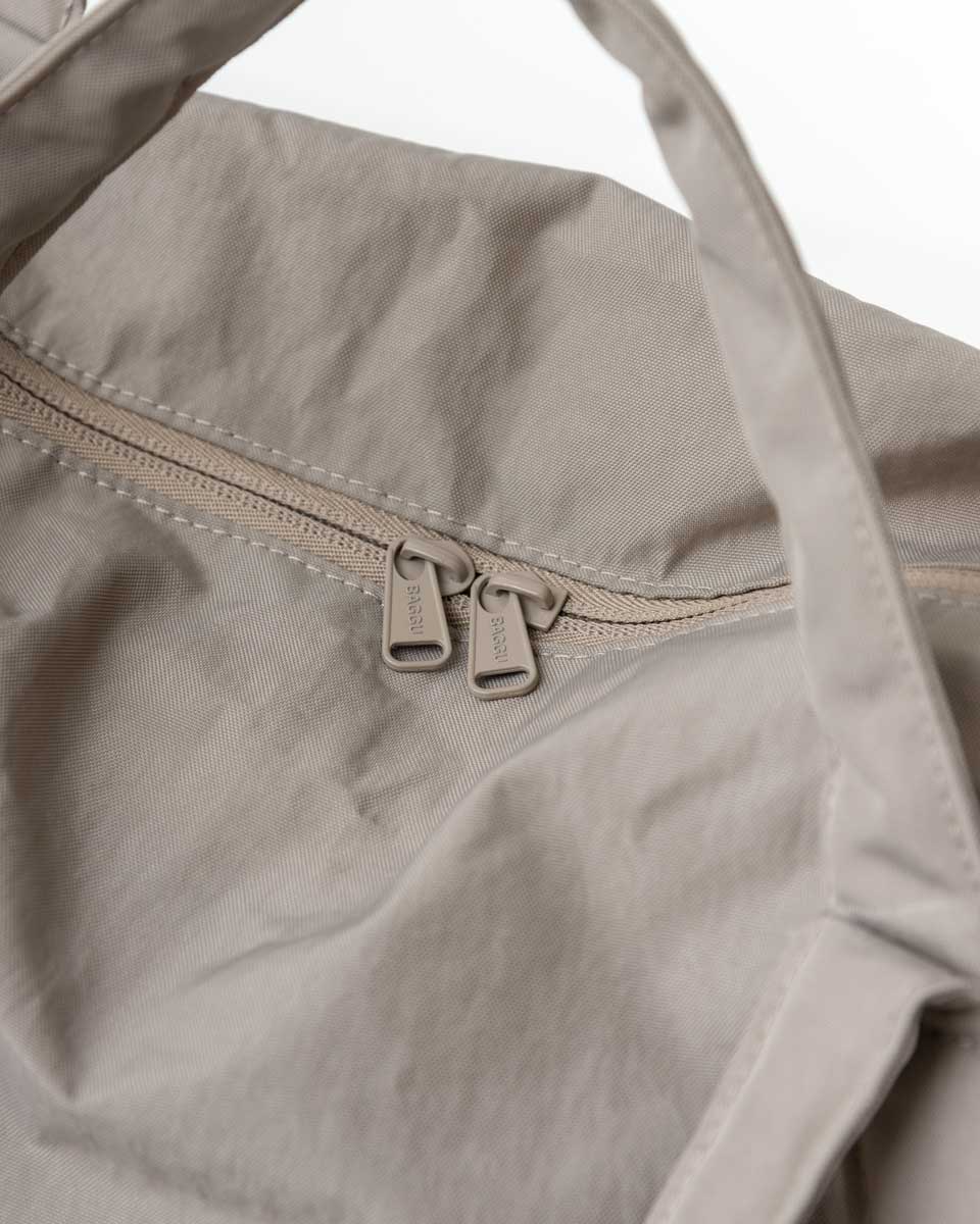 BAGGU Travel Cloud Bag Review: One of Our Favorite BAGGU Bags of All Time