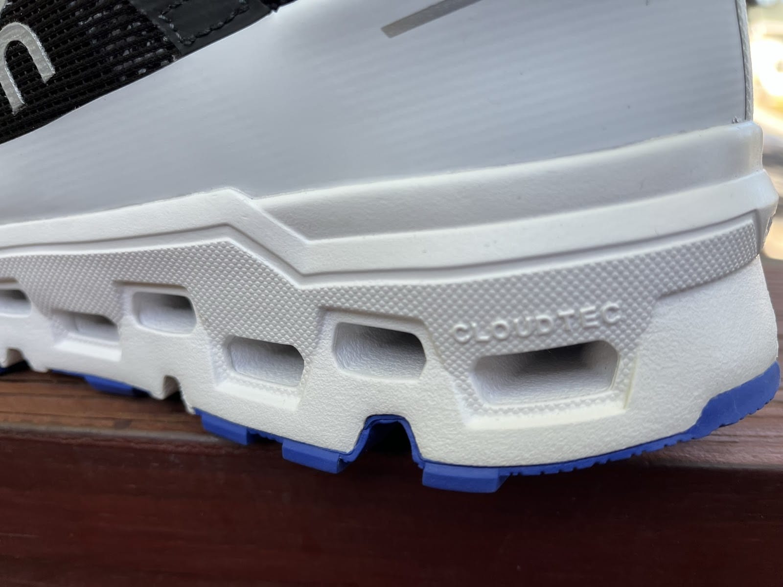 Road Trail Run: ON Cloudultra 2 Multi Tester Review: 5 Comparisons